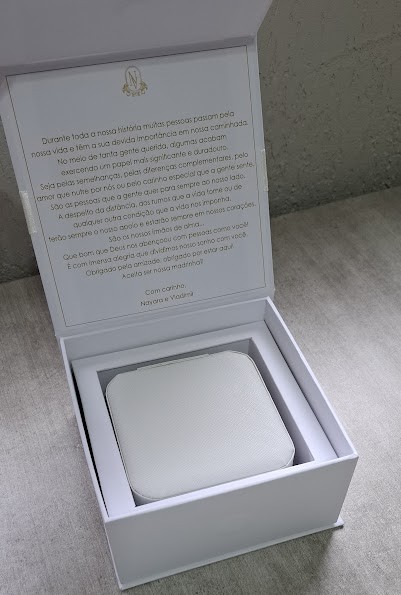 Caixa exclusiva para padrinhos de casamento · MD Conviteria